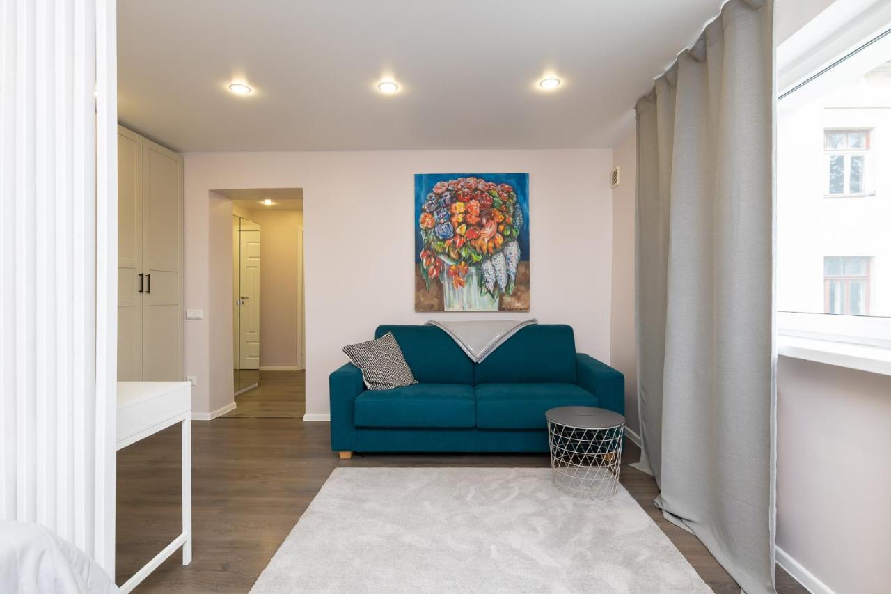 Cozy Stylish Studio Apartment With Free Parking By Centralapartments تالين المظهر الخارجي الصورة