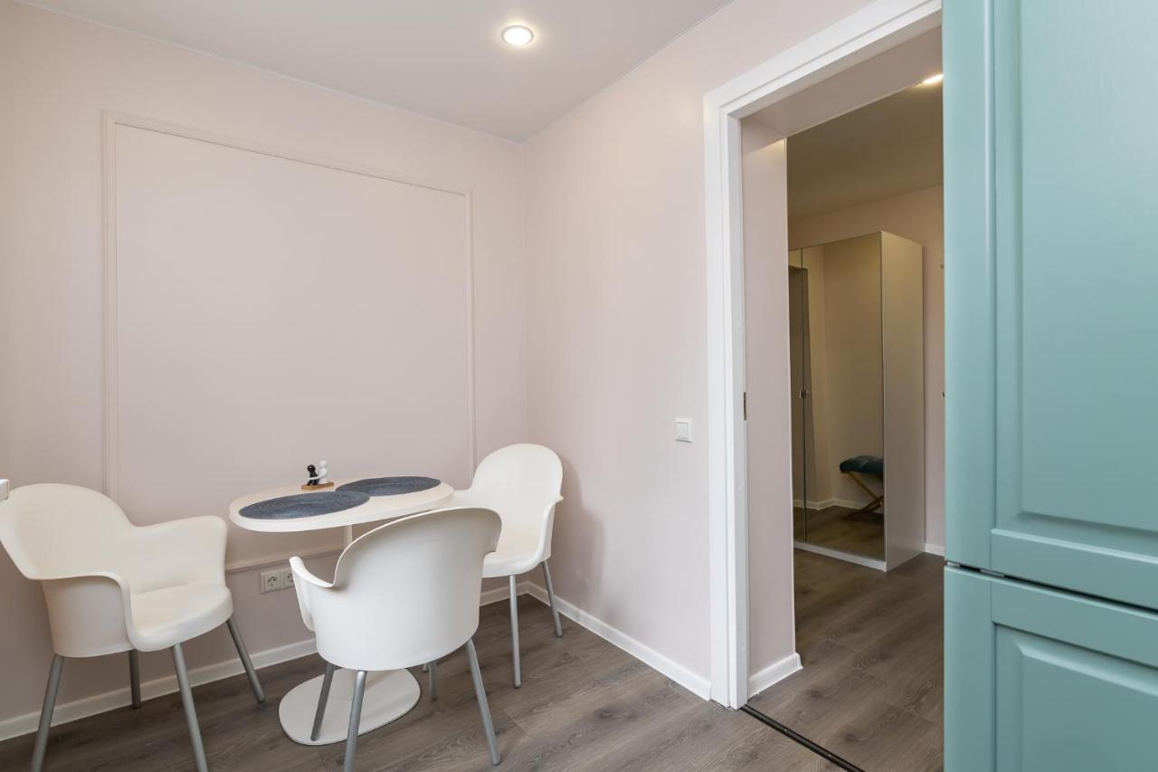 Cozy Stylish Studio Apartment With Free Parking By Centralapartments تالين المظهر الخارجي الصورة